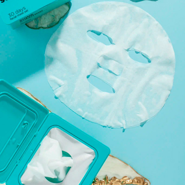 Мультивитаминная тканевая маска для лица с эффектом сияния SHINE SOLUTION, 30 шт